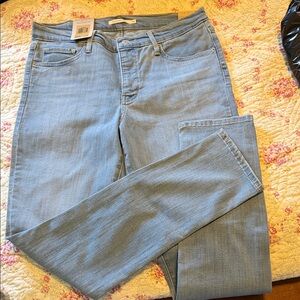 Levi's Women's Sky Blue Skinny Jeans